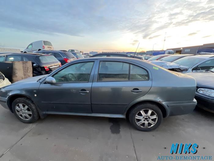 Skoda Octavia 1.9 TDi GLX,SLX Sloopvoertuig (2004, Grijs)
