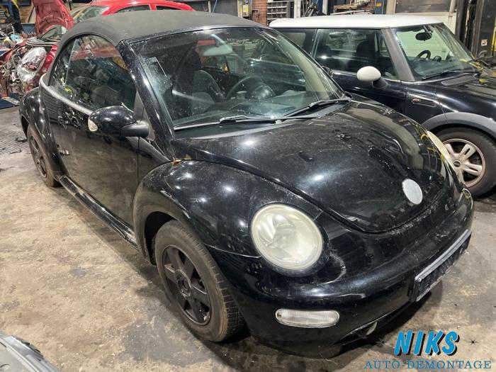 Volkswagen New Beetle 1.4 16V Sloopvoertuig (2003, Zwart)