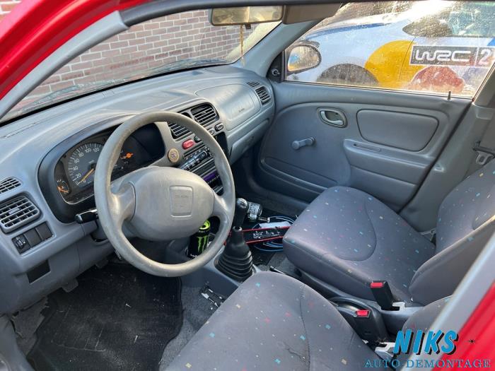 Suzuki Alto 1.1 16V Sloopvoertuig (2002, Rood)