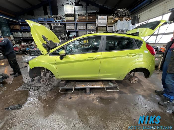 Ford Fiesta 6 1.25 16V Sloopvoertuig (2010, Groen)