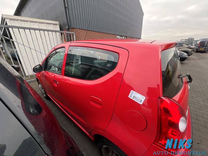 Nissan Pixo 1.0 12V Sloopvoertuig (2011, Rood)