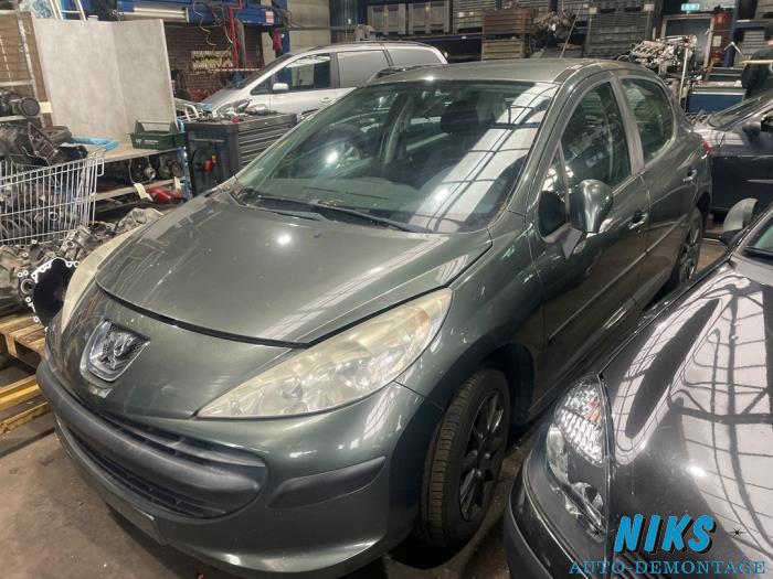 Peugeot 207/207+ 1.4 16V VTi Sloopvoertuig (2008, Grijs)