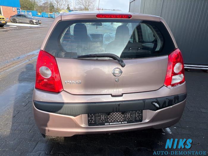 Nissan Pixo 1.0 12V Sloopvoertuig (2010, Bruin)