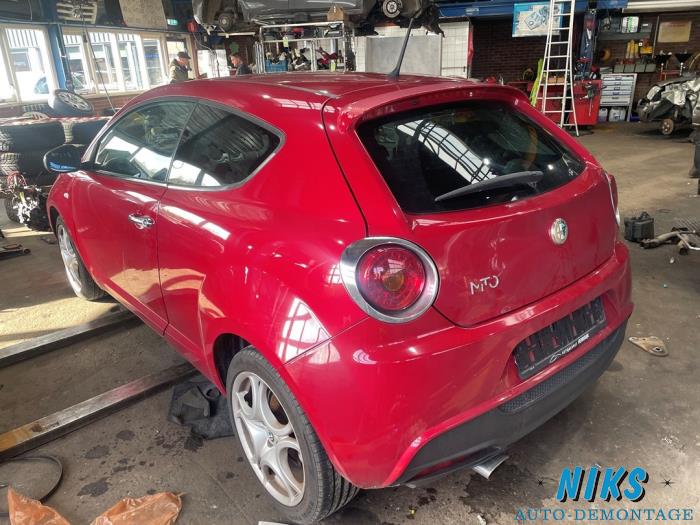 Alfa Romeo MiTo 1.4 Turbo Multi Air 16V Sloopvoertuig (2010, Rood)