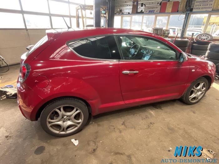 Alfa Romeo MiTo 1.4 Turbo Multi Air 16V Sloopvoertuig (2010, Rood)