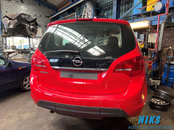 Opel Meriva 1.4 Turbo 16V ecoFLEX Sloopvoertuig (2015, Rood)