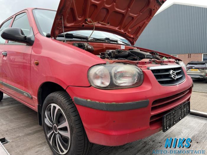Suzuki Alto 1.1 16V Sloopvoertuig (2004, Rood)