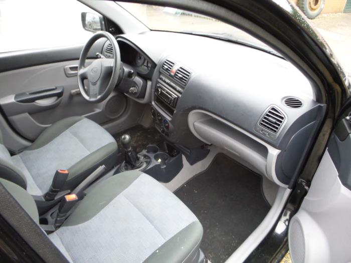 Kia Picanto 1.0 12V Sloopvoertuig (2008, Zwart)