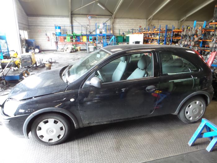 Opel Corsa C 1.2 16V Sloopvoertuig (2004, Zwart)