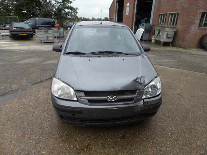 Hyundai Getz Sloopvoertuig (2004, Grijs)