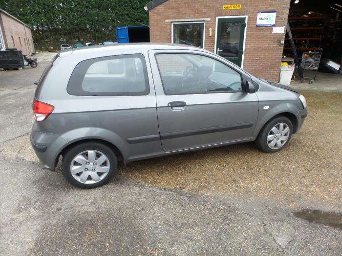 Hyundai Getz Sloopvoertuig (2004, Grijs)