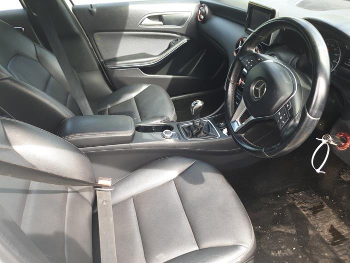 Mercedes A 1.6 A-200 16V Sloopvoertuig (2013, Wit)