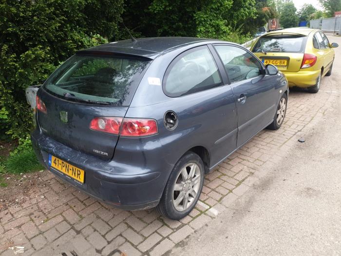 Seat Ibiza III 1.4 16V 75 Sloopvoertuig (2004, Blauw)