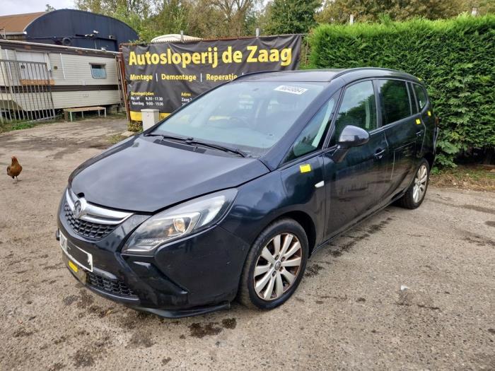 Opel Zafira Tourer 1.4 Turbo 16V EcoFLEX Sloopvoertuig (2016, Zwart)
