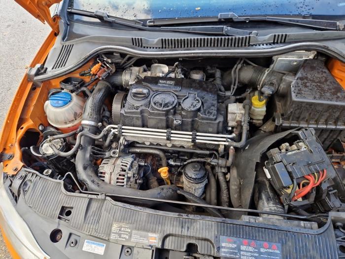 Seat Ibiza IV SC 1.9 TDI 105 Sloopvoertuig (2009, Oranje)