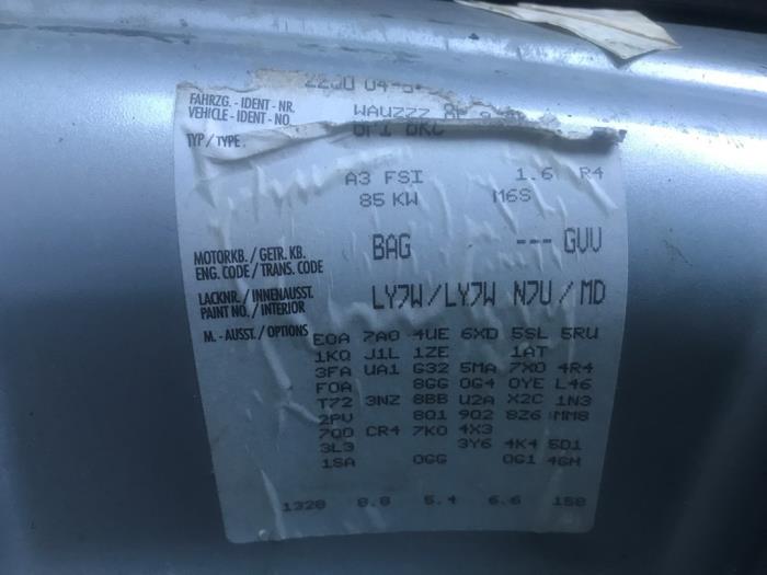 Audi A3 1.6 16V FSI Sloopvoertuig (2004, Grijs)