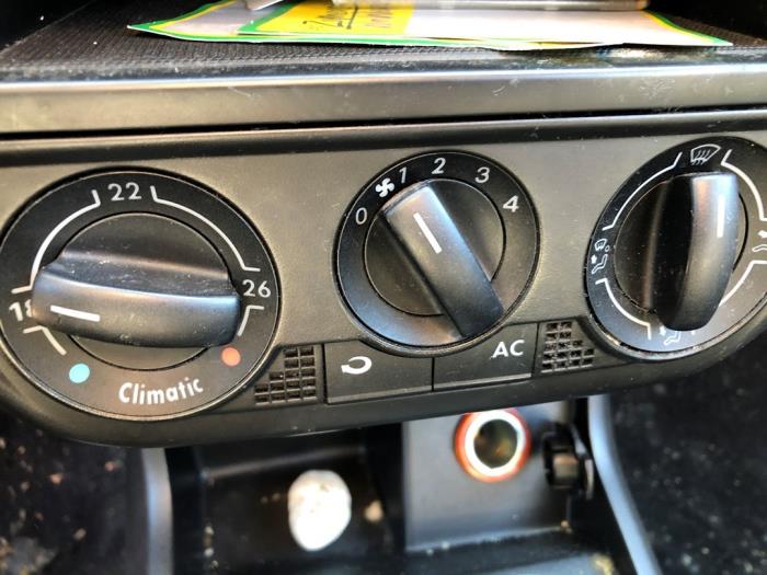 Volkswagen Fox 1.4 16V Sloopvoertuig (2006, Rood)