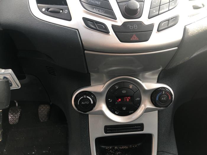 Ford Fiesta 6 1.25 16V Sloopvoertuig (2009, Zwart)