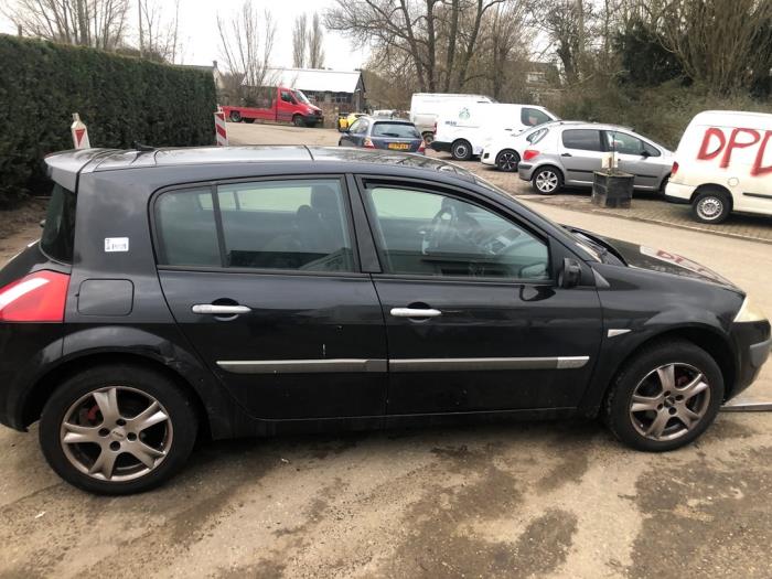 Renault Megane II 1.6 16V Sloopvoertuig (2005, Zwart)
