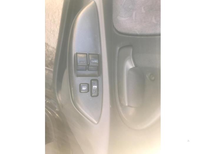 Toyota Yaris 1.0 16V VVT-i Sloopvoertuig (2000, Zwart)