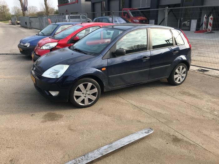 Ford Fiesta 5 1.3 Sloopvoertuig (2004, Blauw)