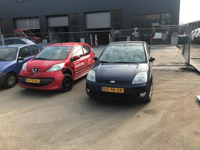 Ford Fiesta 5 1.3 Sloopvoertuig (2004, Blauw)