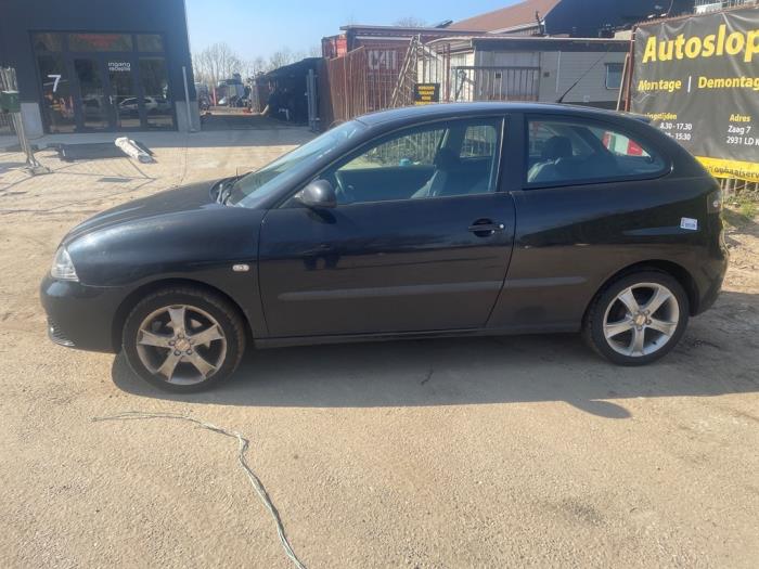 Seat Ibiza III 1.4 16V 85 Sloopvoertuig (2007, Zwart)