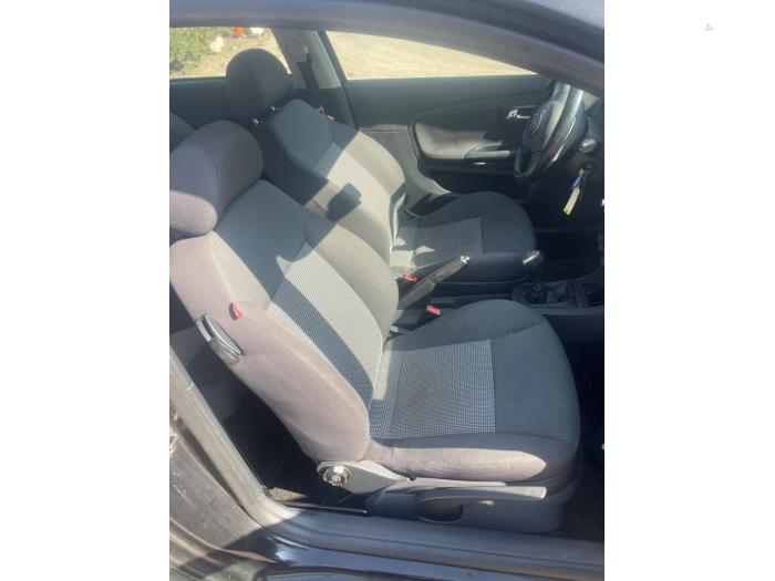 Seat Ibiza III 1.4 16V 85 Sloopvoertuig (2007, Zwart)