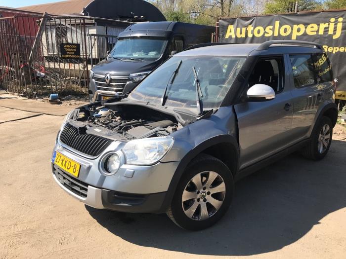 Skoda Yeti 1.2 TSI 16V Sloopvoertuig (2010, Grijs)