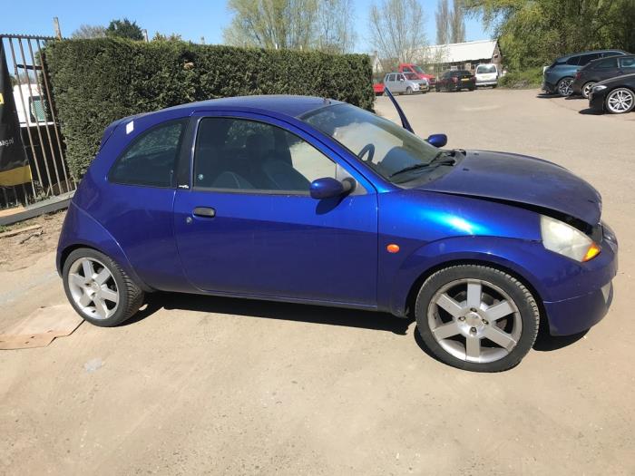 Ford Ka I 1.6i SportKa Sloopvoertuig (2003, Blauw)