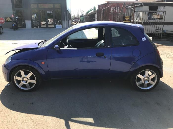 Ford Ka I 1.6i SportKa Sloopvoertuig (2003, Blauw)