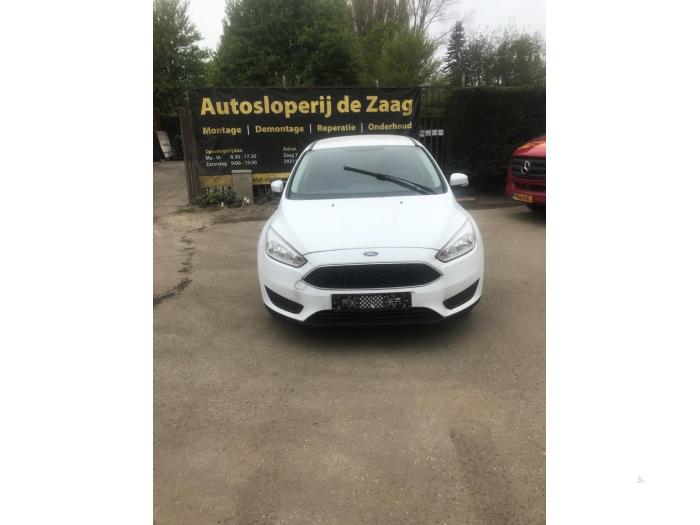 Ford Focus 3 Wagon 1.0 Ti-VCT EcoBoost 12V 100 Sloopvoertuig (2016, Wit)