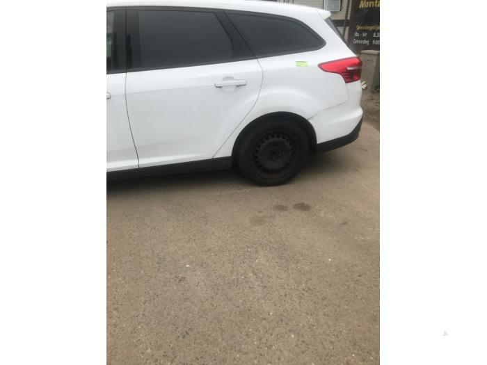 Ford Focus 3 Wagon 1.0 Ti-VCT EcoBoost 12V 100 Sloopvoertuig (2016, Wit)