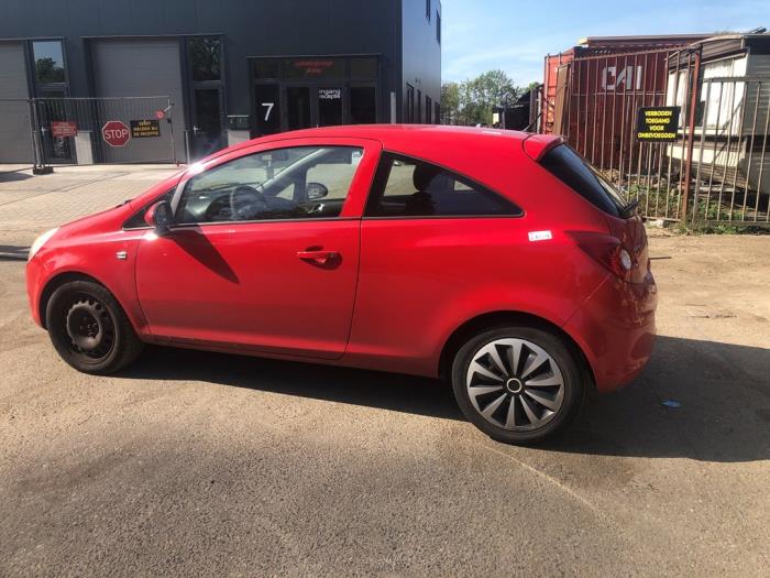 Opel Corsa D 1.2 16V Sloopvoertuig (2008, Rood)
