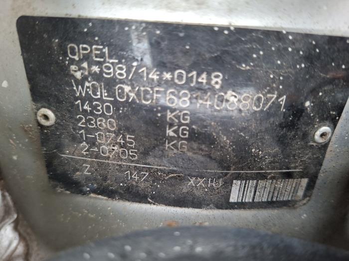 Opel Corsa C 1.2 16V Sloopvoertuig (2001, Grijs)