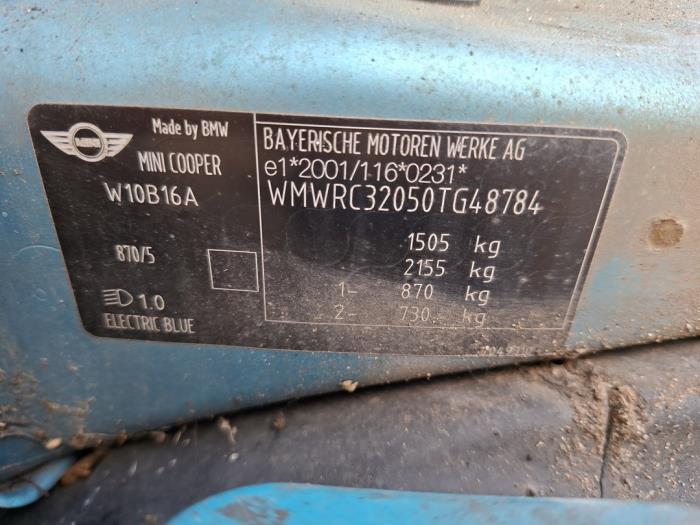 Mini Mini One/Cooper 1.6 16V Cooper Sloopvoertuig (2004, Licht, Blauw)