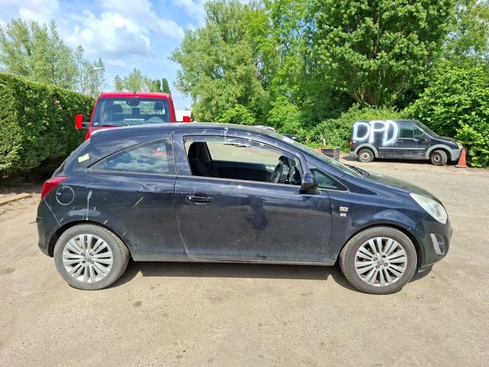 Opel Corsa D 1.2 16V ecoFLEX Bi-Fuel Sloopvoertuig (2012, Zwart)
