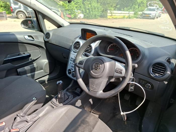 Opel Corsa D 1.2 16V ecoFLEX Bi-Fuel Sloopvoertuig (2012, Zwart)