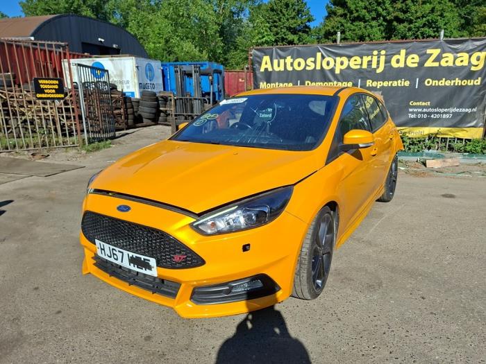 Ford Focus 3 ST 2.0 ST EcoBoost 16V Sloopvoertuig (2017, Geel)