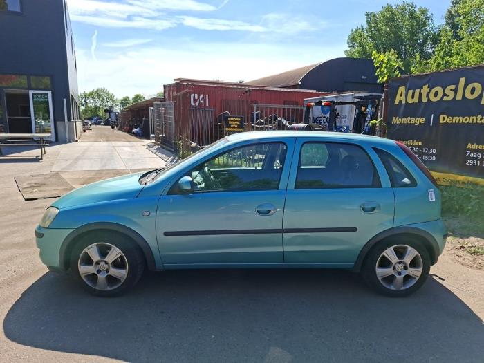 Opel Corsa C 1.2 16V Sloopvoertuig (2004, Groen)