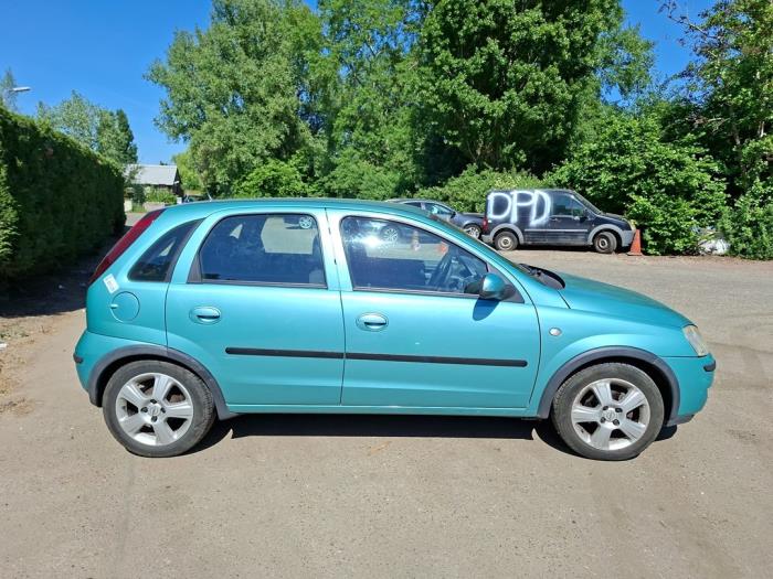Opel Corsa C 1.2 16V Sloopvoertuig (2004, Groen)