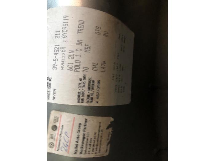 Volkswagen Polo V 1.0 TSI 12V BlueMotion Sloopvoertuig (2015, Grijs)