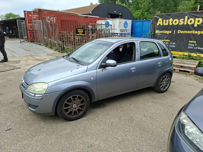 Opel Corsa C 1.4 16V Twin Port Sloopvoertuig (2005, Grijs)