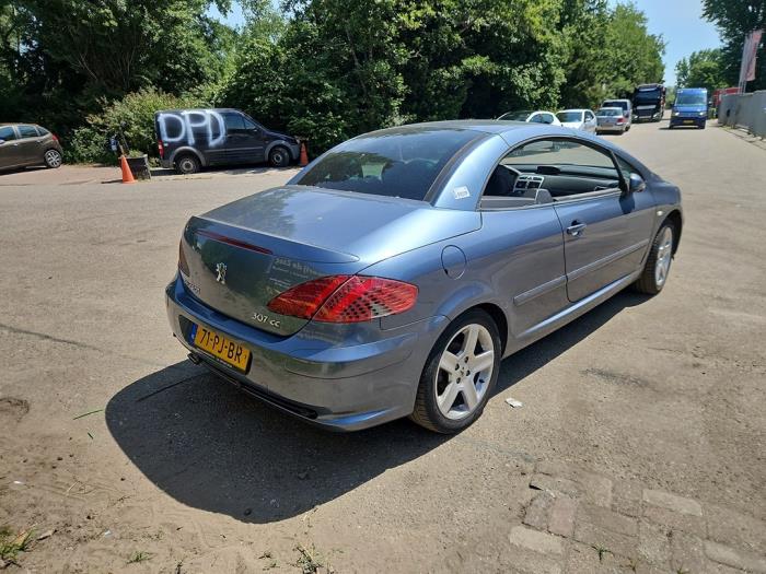 Peugeot 307 CC 2.0 16V Sloopvoertuig (2004, Grijs)