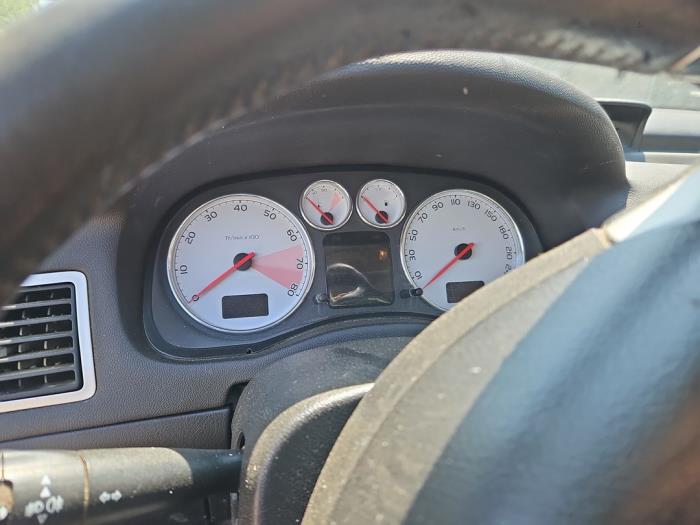 Peugeot 307 CC 2.0 16V Sloopvoertuig (2004, Grijs)