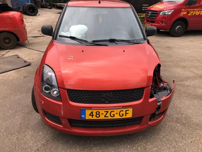 Suzuki Swift 1.3 VVT 16V Sloopvoertuig (2008, Oranje)
