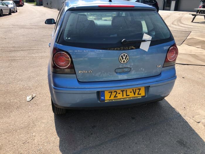 Volkswagen Polo IV 1.4 16V Sloopvoertuig (2006, Blauw)