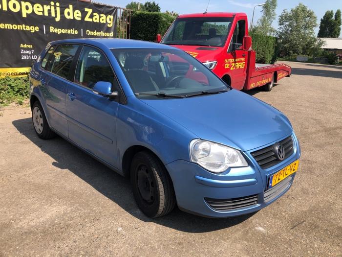 Volkswagen Polo IV 1.4 16V Sloopvoertuig (2006, Blauw)
