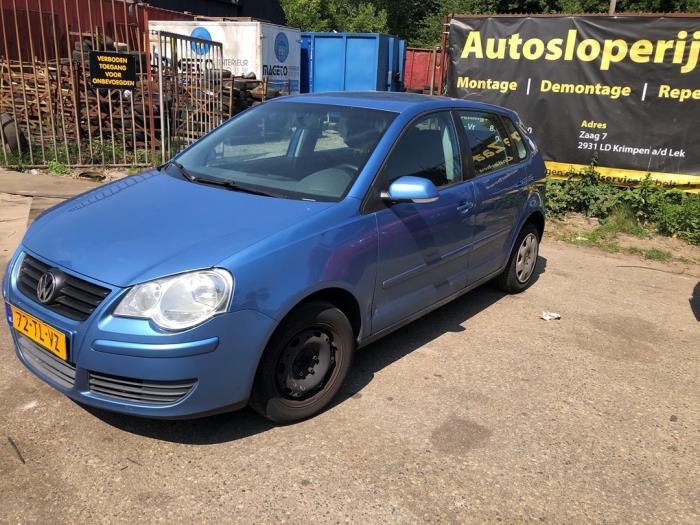 Volkswagen Polo IV 1.4 16V Sloopvoertuig (2006, Blauw)