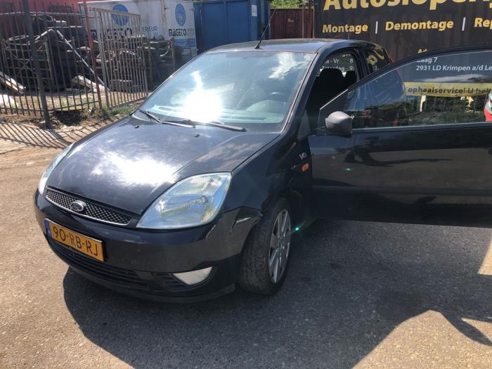 Ford Fiesta 5 1.4 16V Sloopvoertuig (2005, Zwart)